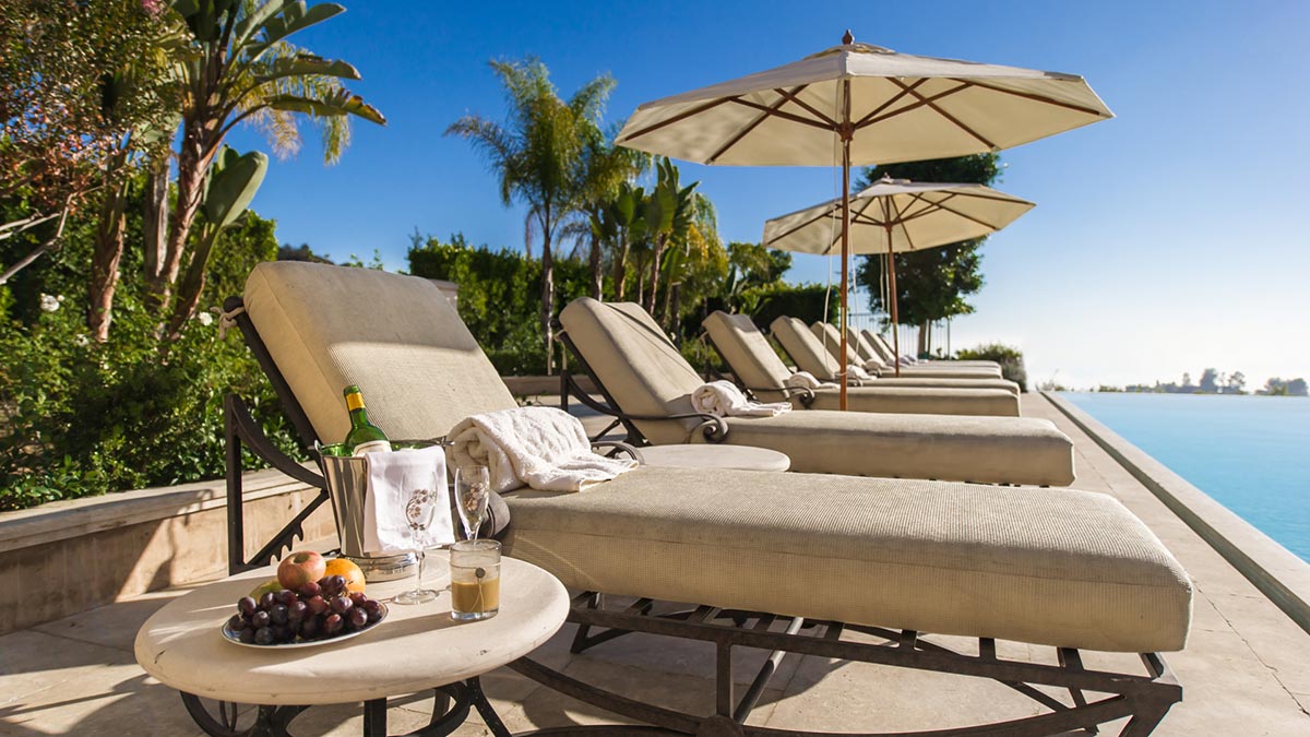 Palazzo Di Amore In The Heart of Beverly Hills 11