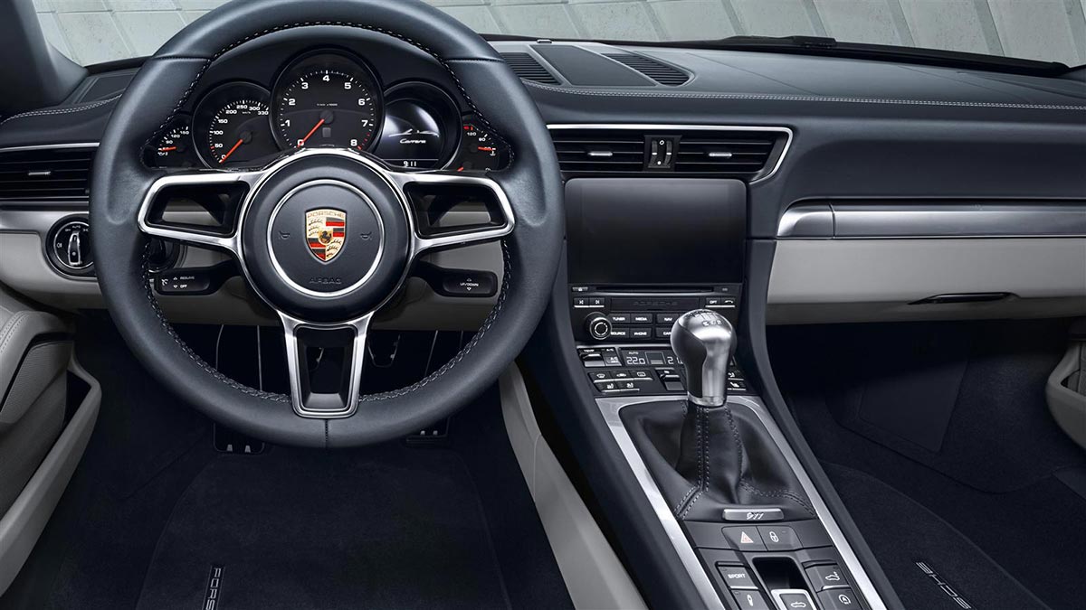 Porsche 911 Carrera 12
