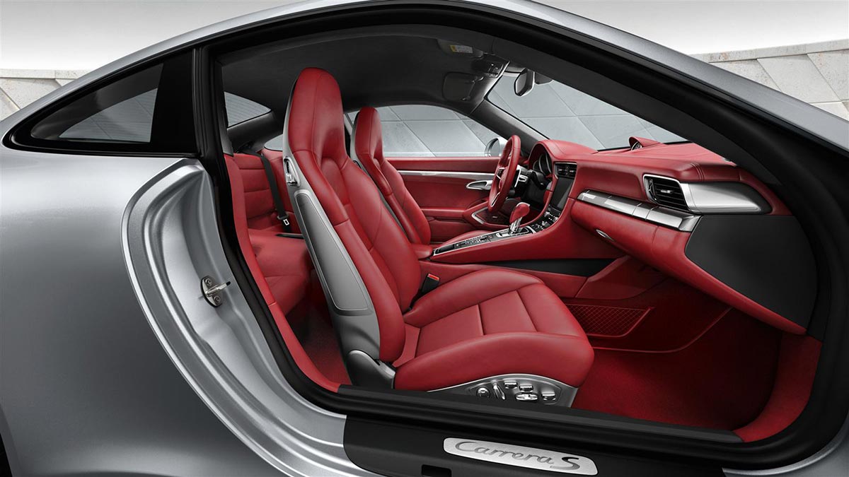 Porsche 911 Carrera S 11