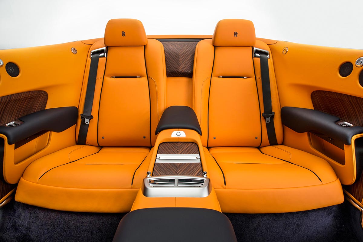 Homage to a life on the Côte d’Azur: The New Rolls-Royce Dawn 10