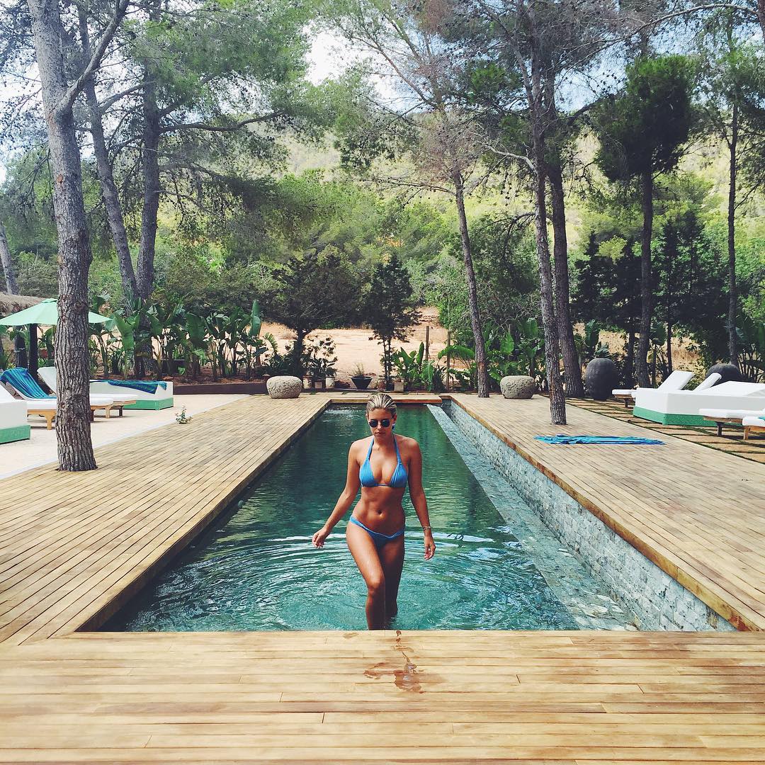 Natasha Oakley’s Summer Diary: 17 Sunny Impressions 10