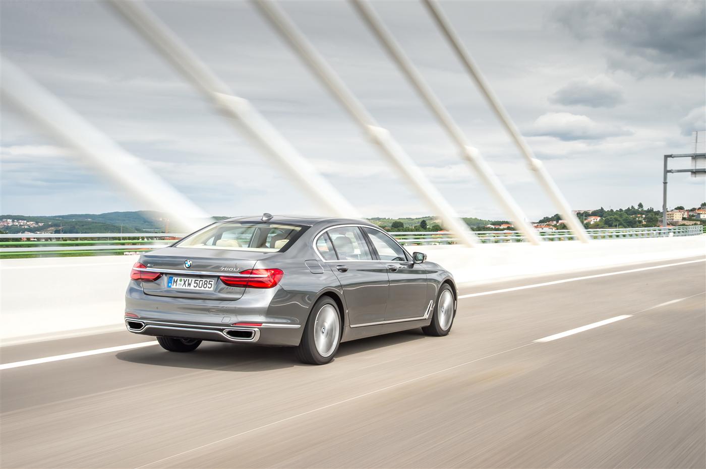 Introducing The 2016 BMW 7 Series 2