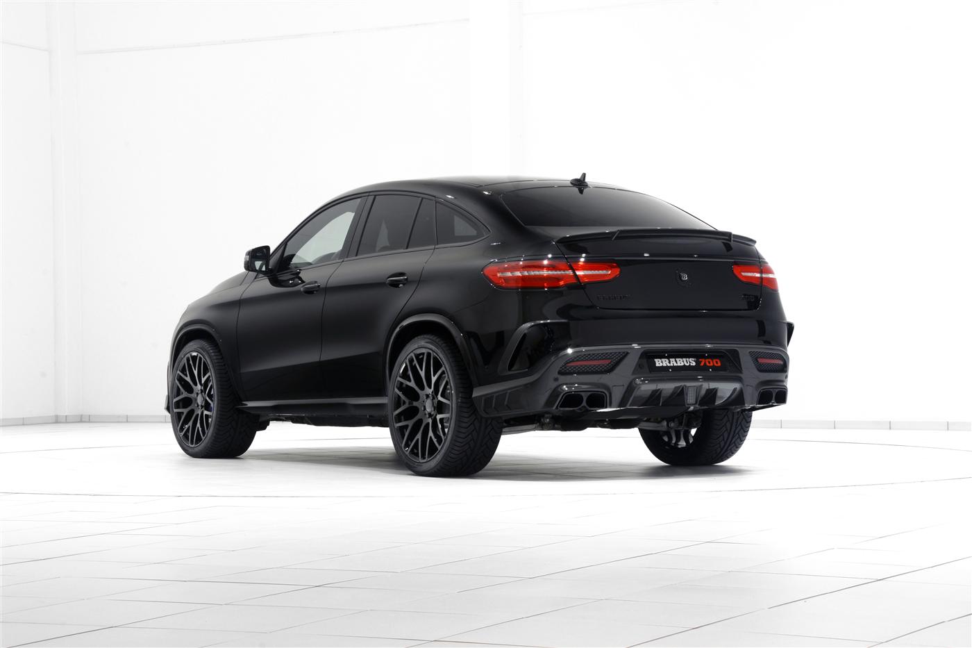 BRABUS präsentiert den 700 Coupé mit 700PS 2