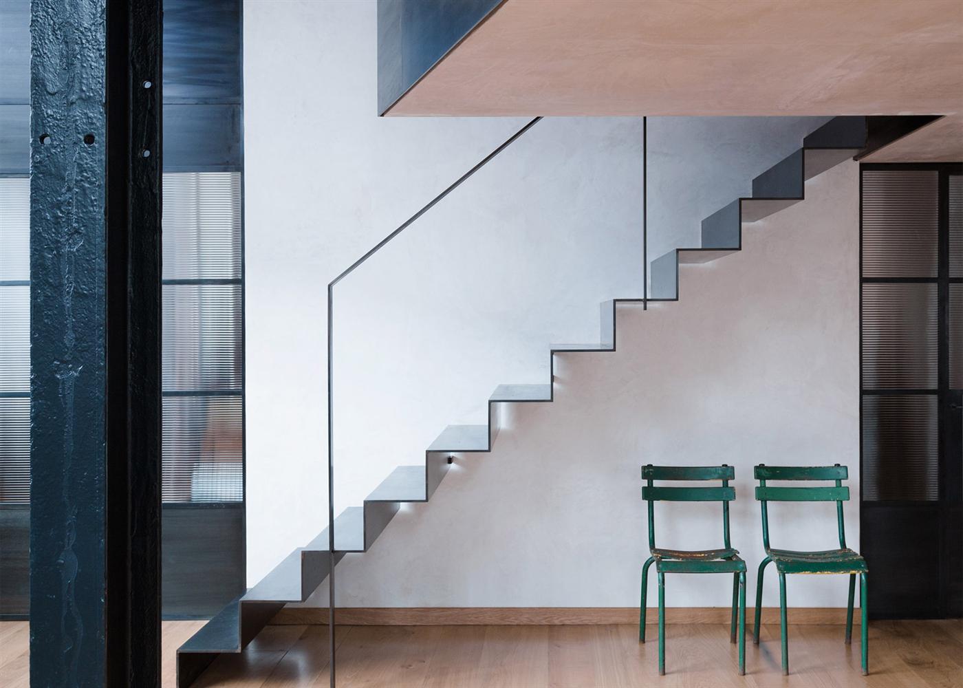 Eine East London Lagerhalle wird zum modernen Zuhause 5