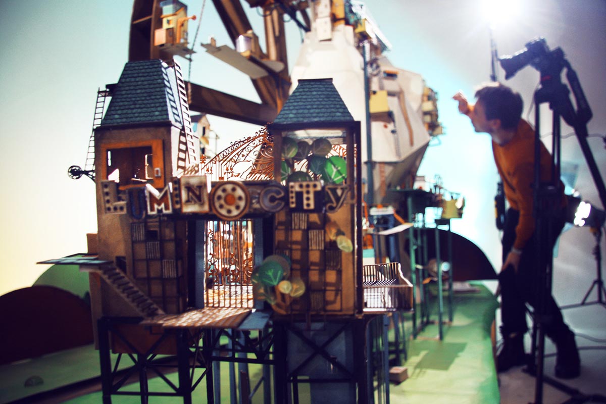 Lumino-City-Most-Beautiful-Handcrafted-iPhone-iPad-Game-Ever-04