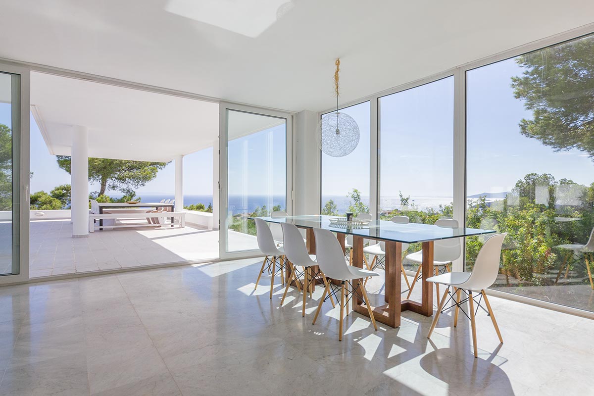 Modern Villa with Panoramic Sea Views in Ibiza 9