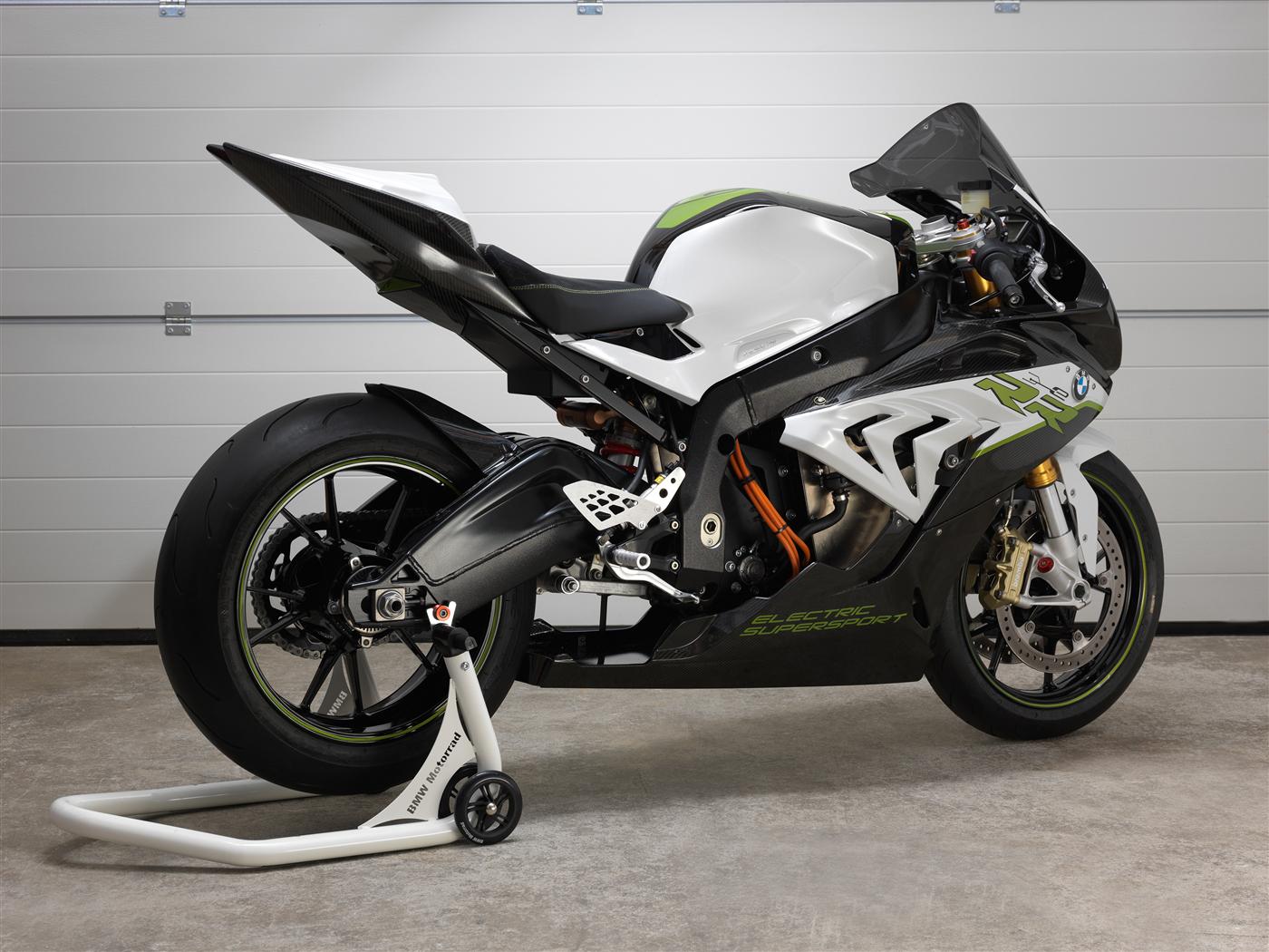 Die BMW eRR: Supersportdynamik und Zero Emission dank E-Antrieb 4