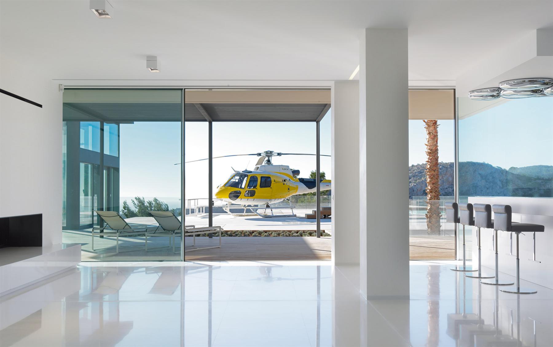 The Unique Chameleon Mansion in Son Vida, Mallorca 6