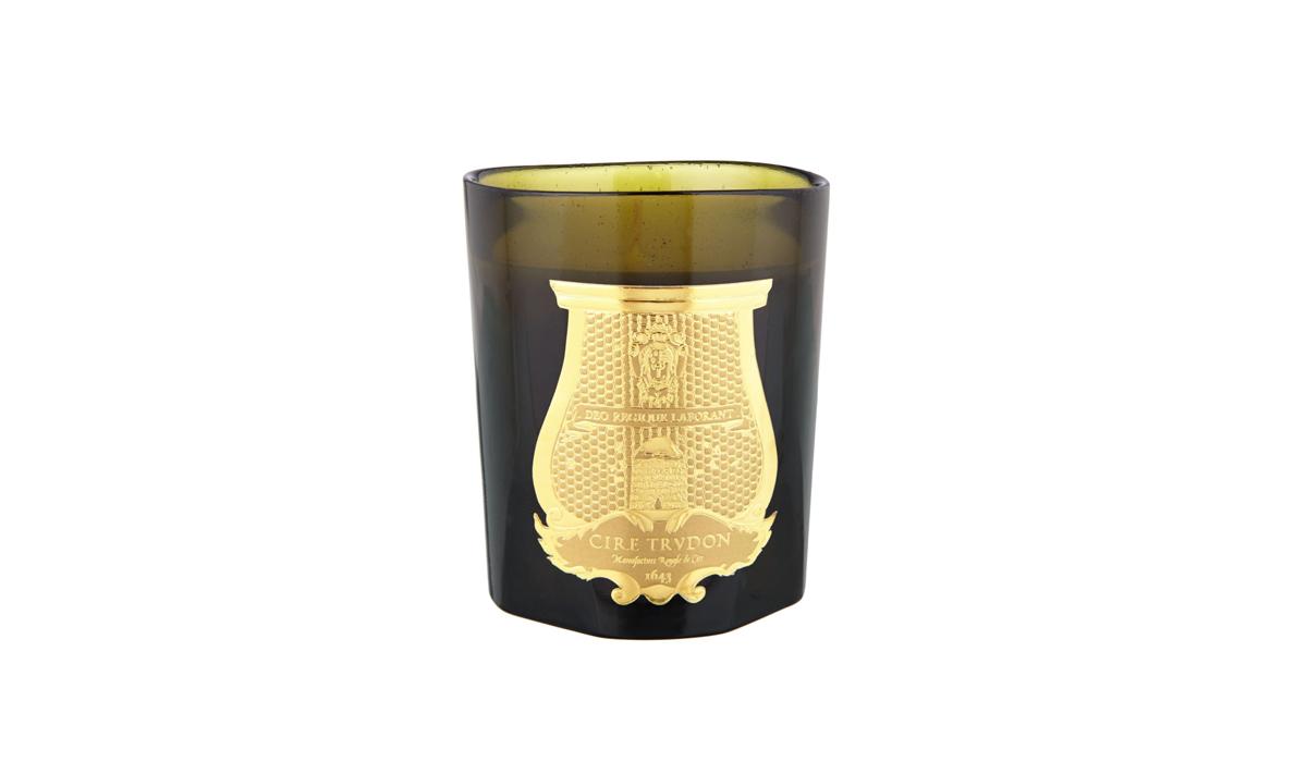 Christmas Guide: <br> 20 Gift for Good Girls 13