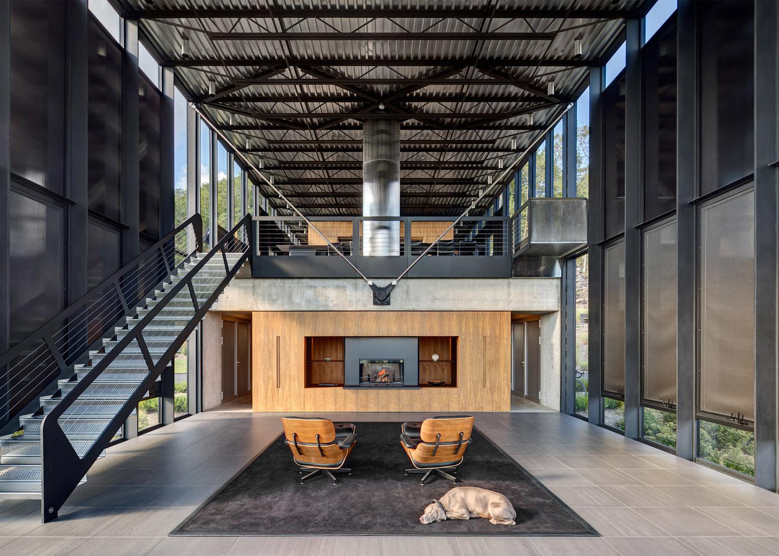 The Mirrored Hideaway in the Catskill Mountains 2