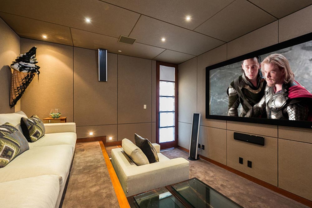 Calvin Harris Is Selling His $10 Million Hollywood Home 7