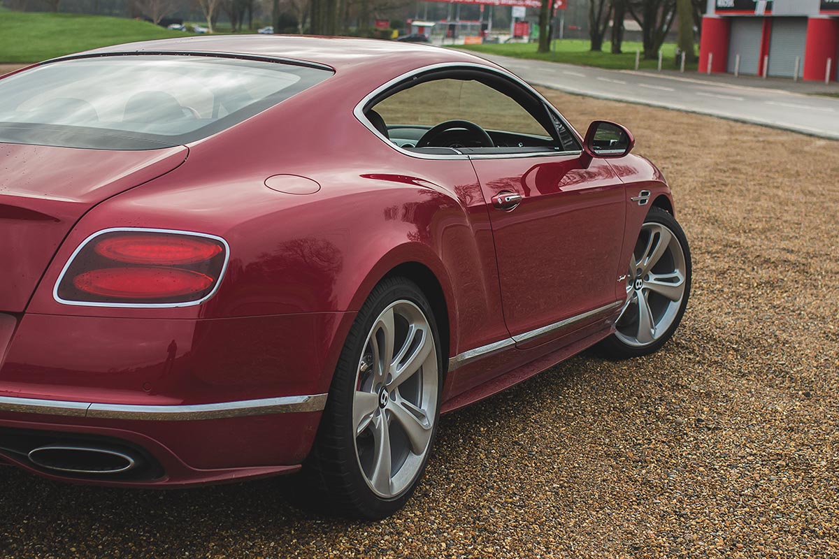 Grand Touring Excellence. The Bentley Continental GT Speed 5