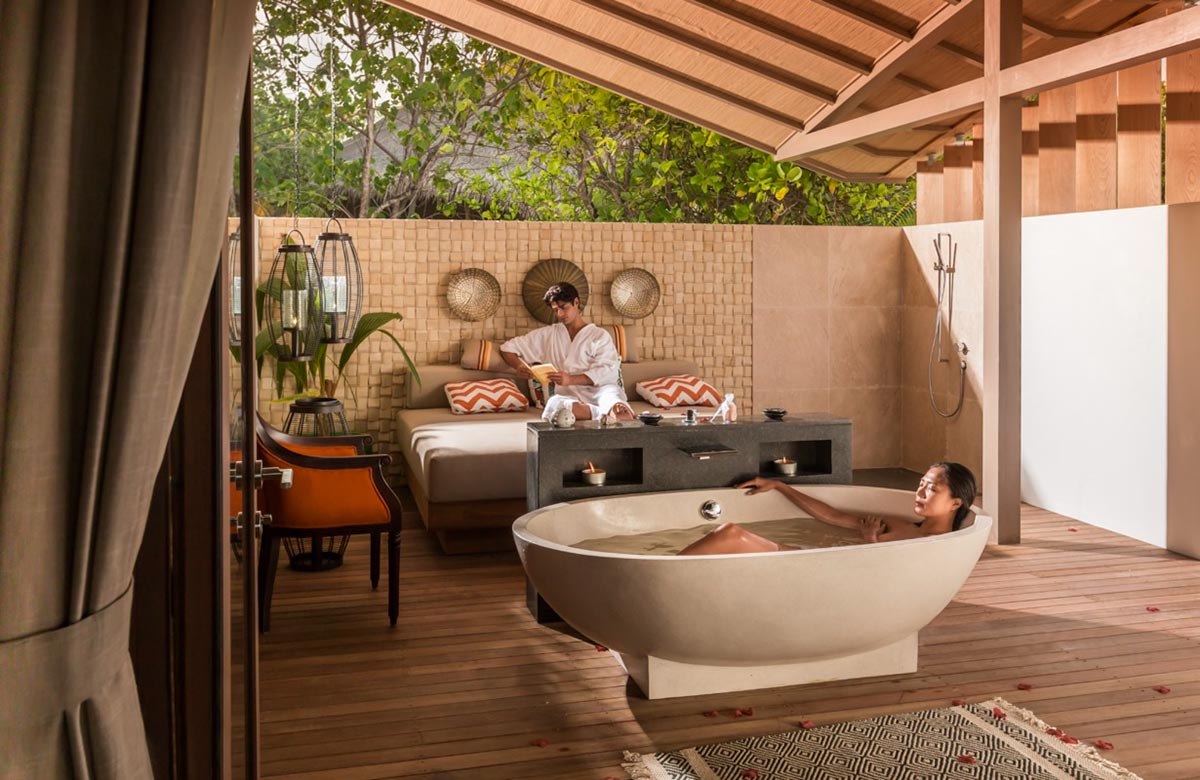 The World’s First Entirely Solar Powered Resort x Villas de Finolhu 10
