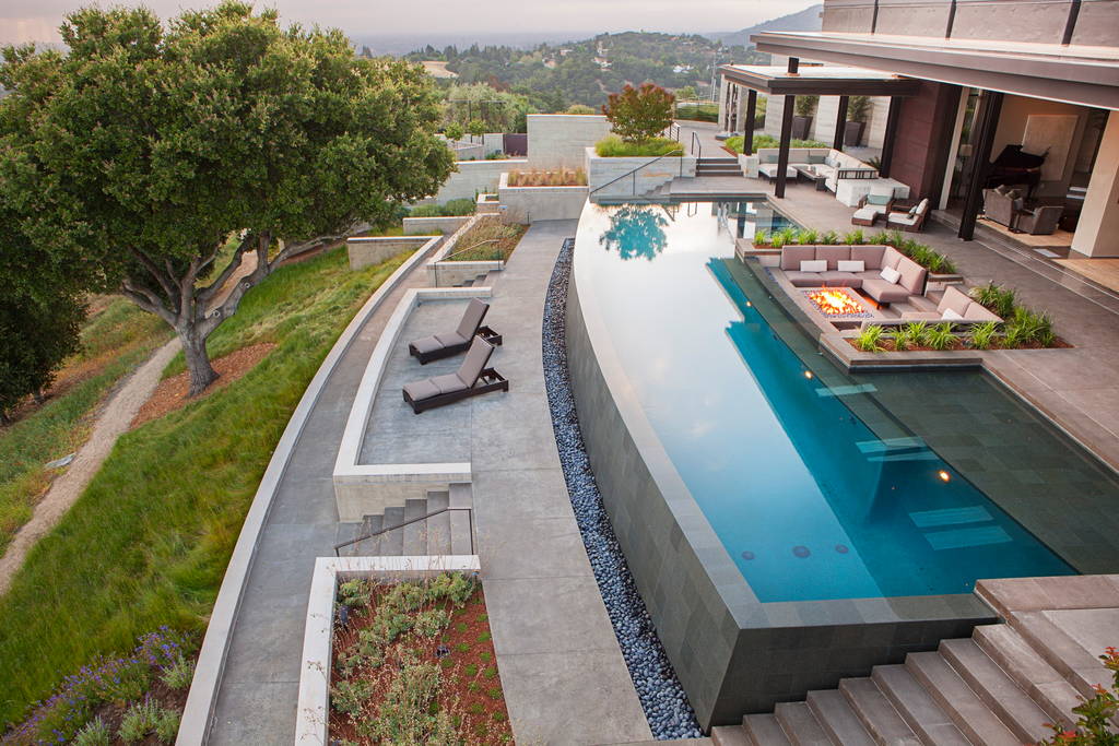 Stay at Beyonce’s Super Bowl airbnb for $10,000 per Night 1