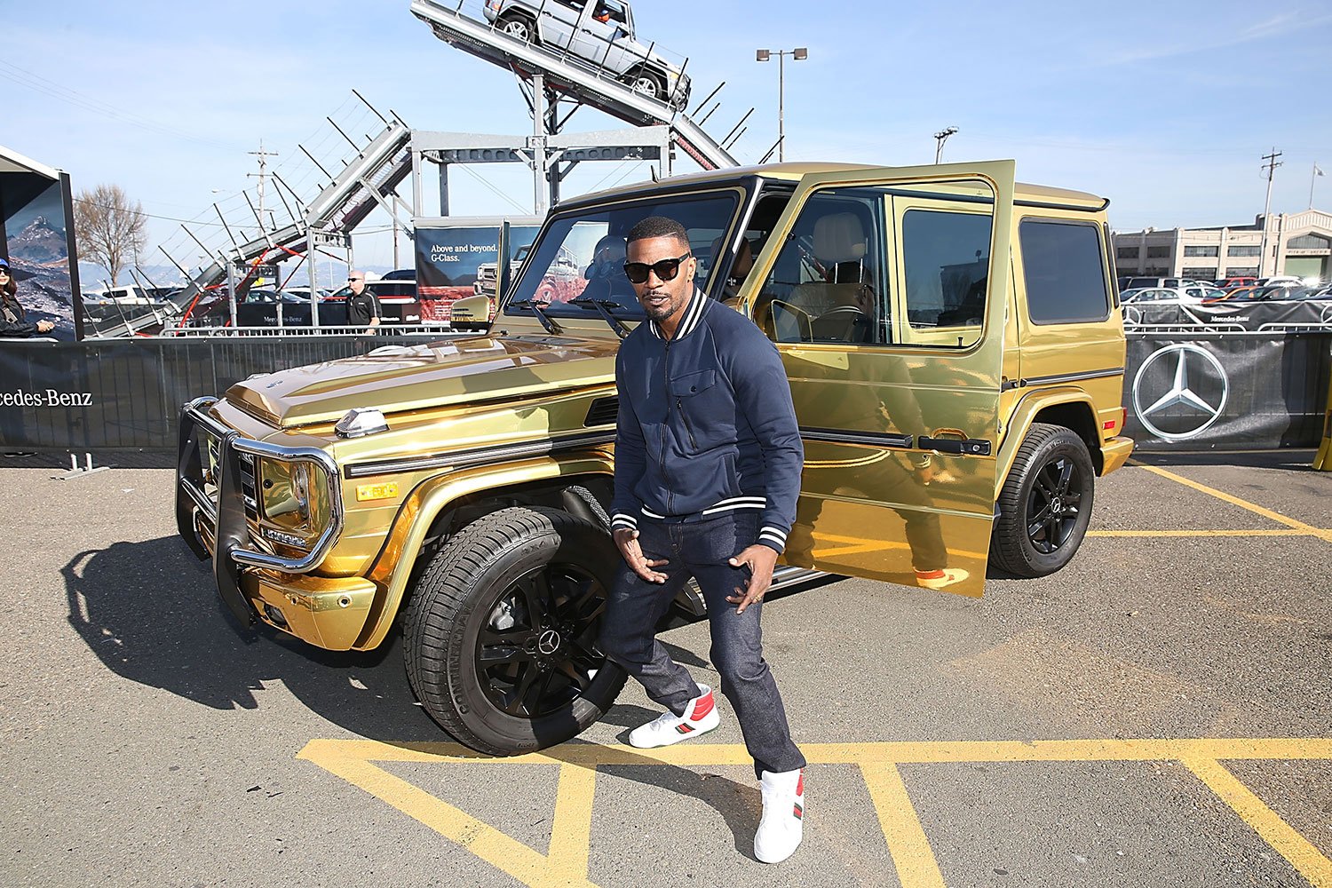 Die Mercedes-Benz G550 Special Edition für den 50. Super Bowl 2