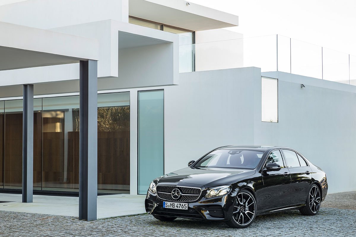 The new high-performance Mercedes-AMG E 43 4MATIC 3