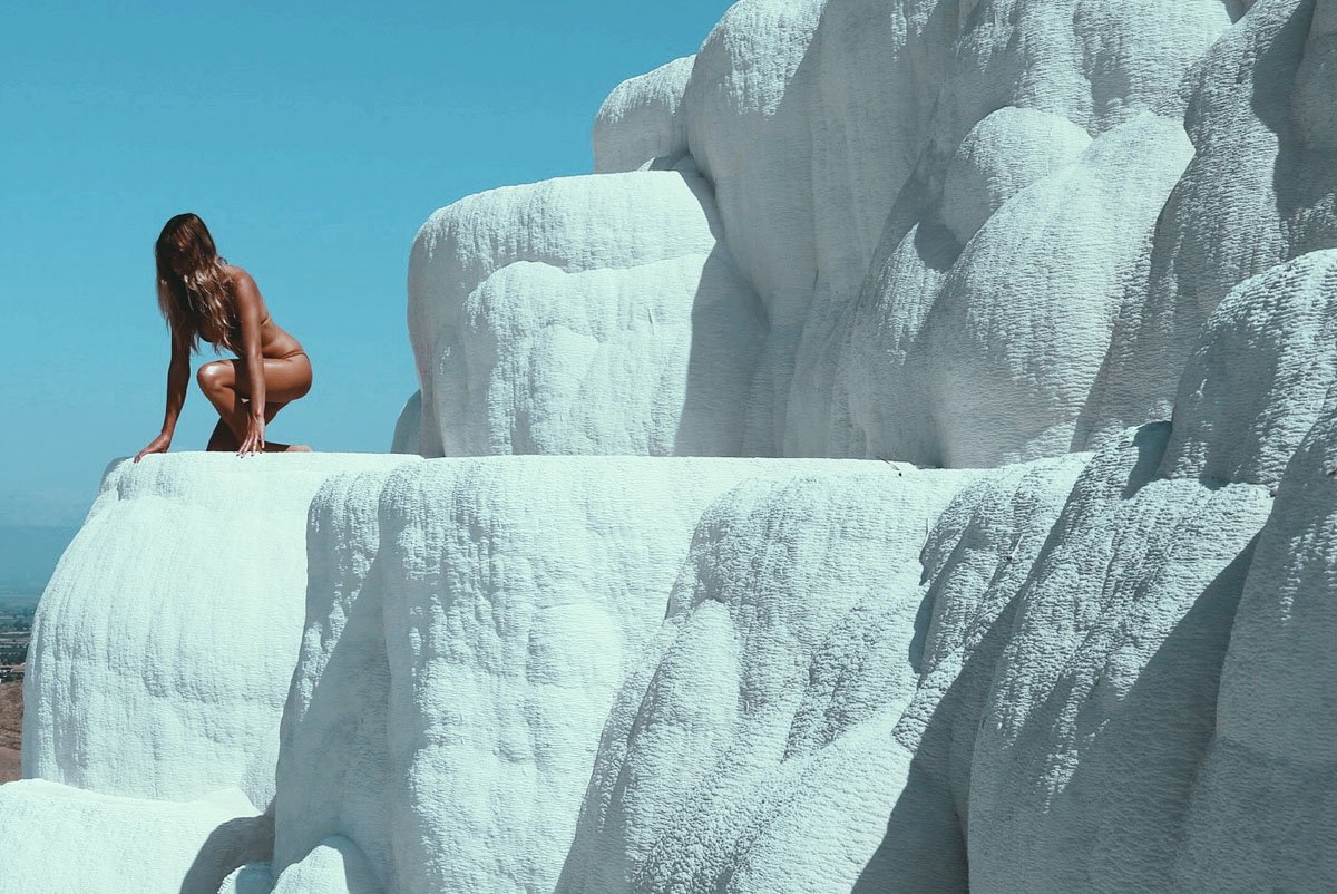 Around The World With Madeline Relph & Jourdan Bowen 8