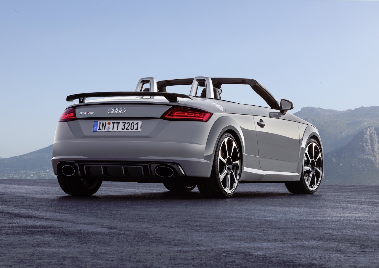 Der Neue Audi TT RS als Coupé und Roadster: 5 Zylinder mit 400 PS 4