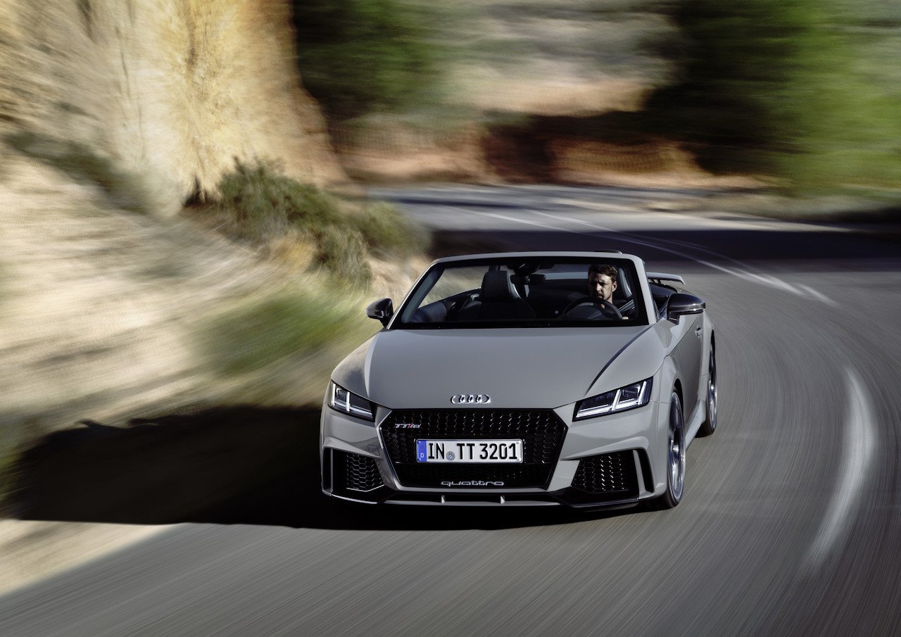 Der Neue Audi TT RS als Coupé und Roadster: 5 Zylinder mit 400 PS 6