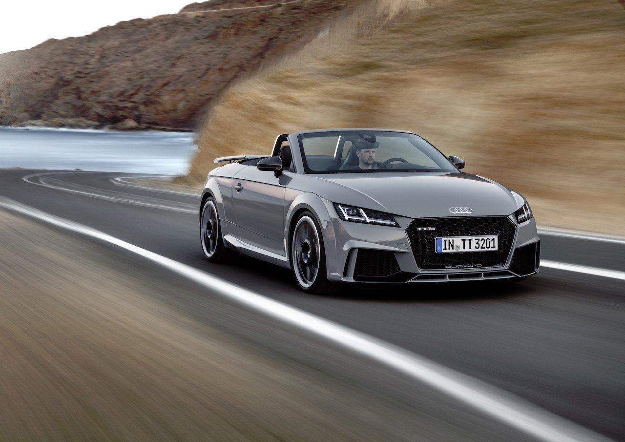 Der Neue Audi TT RS als Coupé und Roadster: 5 Zylinder mit 400 PS 1
