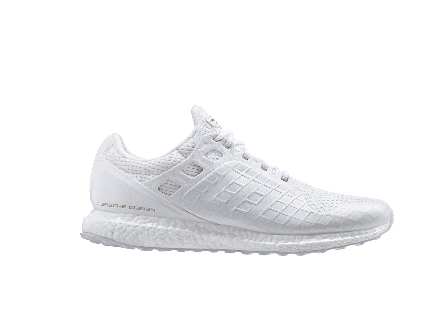 Porsche Design Sport by adidas launcht den All White #UltraBOOST 6