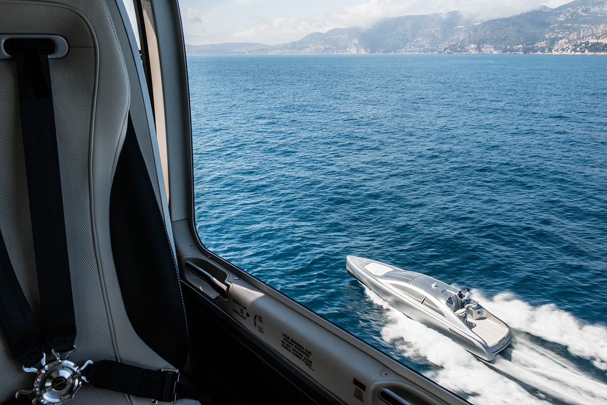 Mercedes-Benz Introduces Luxury Yacht Arrow460 – Granturismo 2