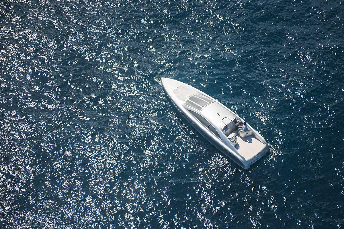 Mercedes-Benz Introduces Luxury Yacht Arrow460 – Granturismo 3