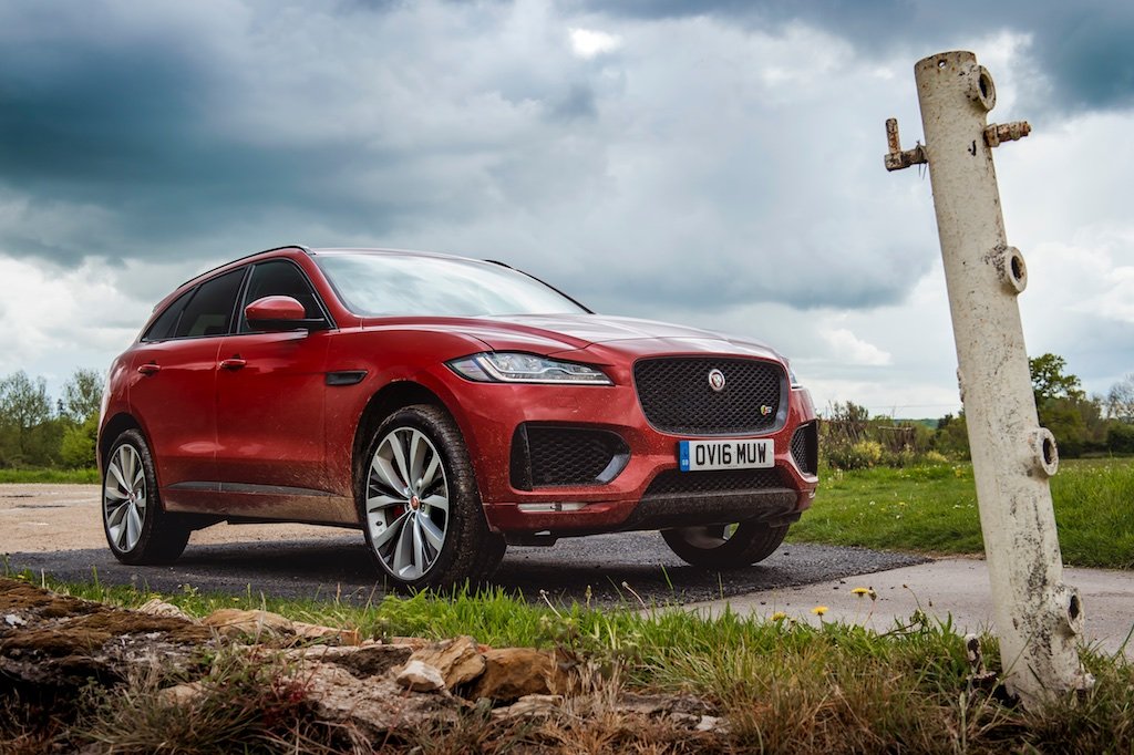 Big Cat – The Jaguar F-Pace First Drive 5