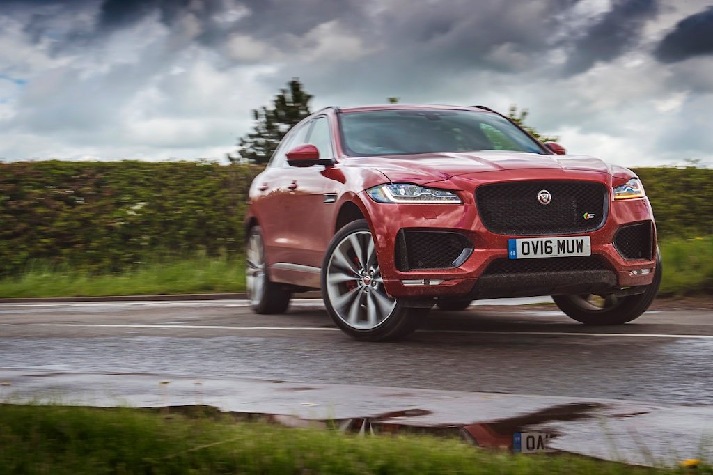 Big Cat – The Jaguar F-Pace First Drive 9
