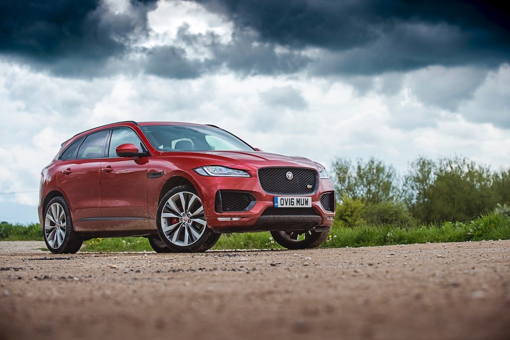 Big Cat – The Jaguar F-Pace First Drive 10
