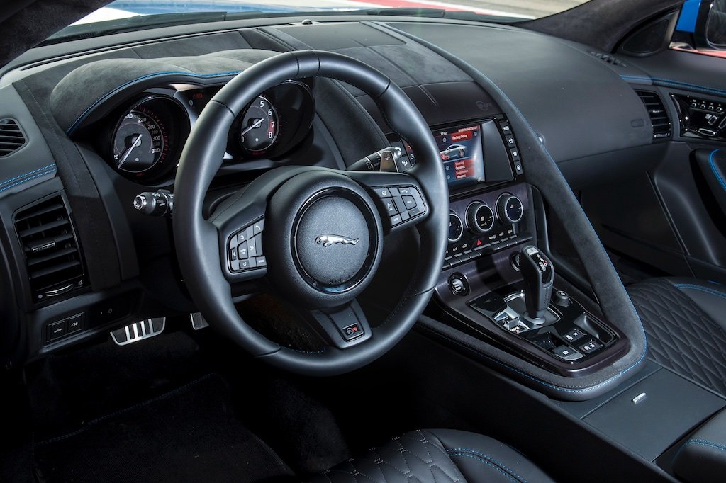Hot Laps in Spain with The F-Type SVR 14