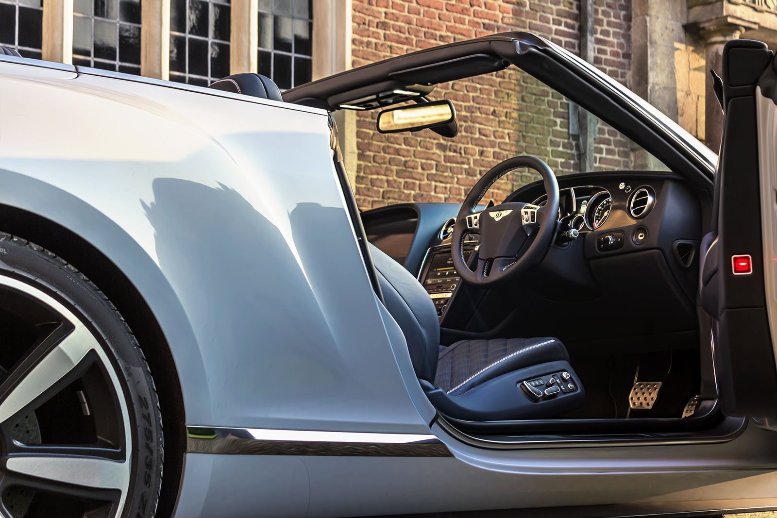 Top Down in The Bentley GTC V8S 5