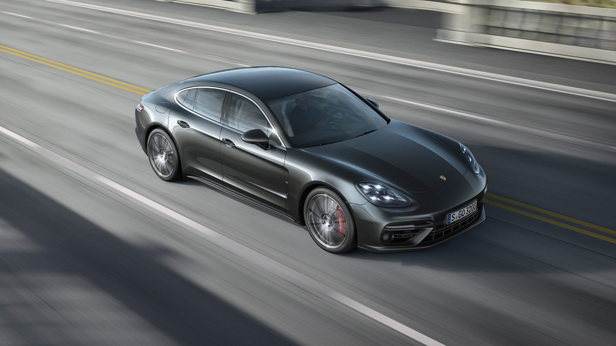Der neue Porsche Panamera: Eine Luxuslimousine mit Sportwagen-Genen 6