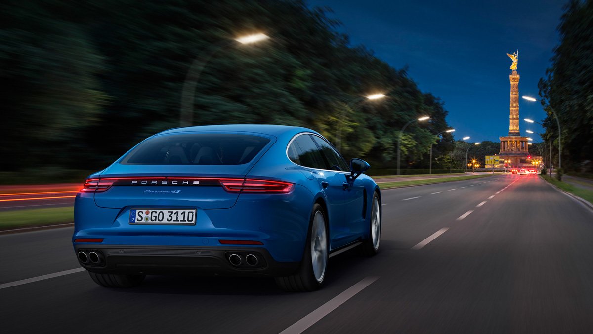 Porsche Panamera 09