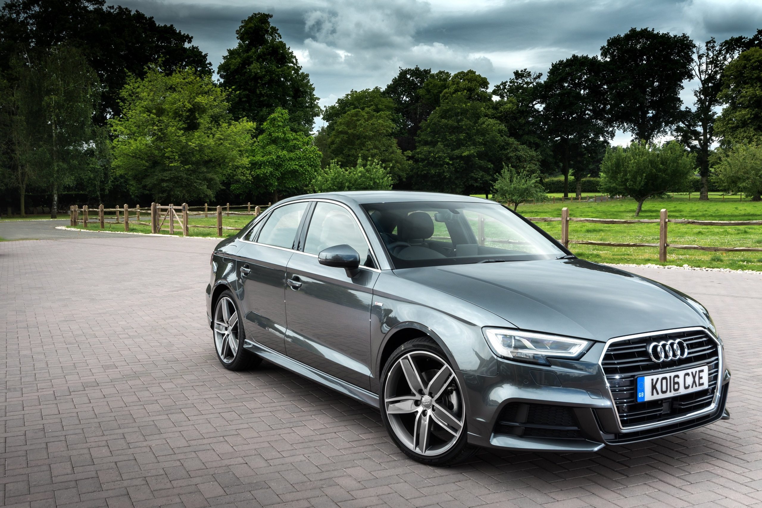 The 2017 Audi A3 – Driving the S Line Saloon 8