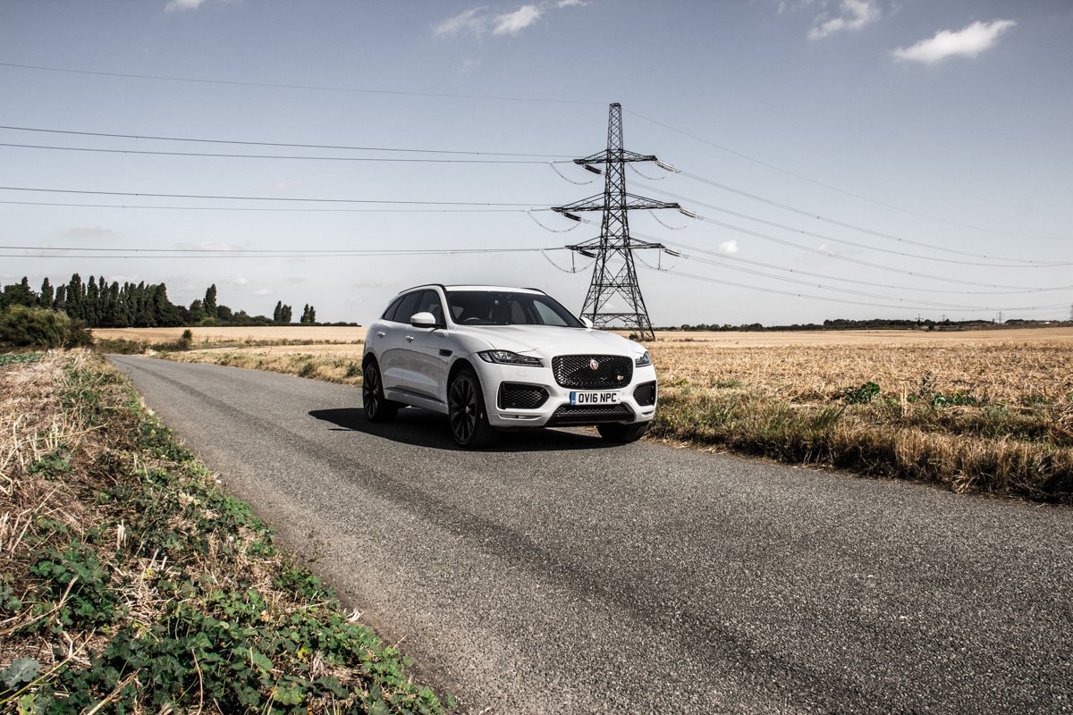 A Bigger Cat – The Jaguar F-Pace 8