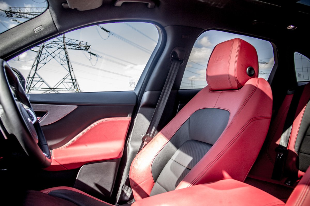 A Bigger Cat – The Jaguar F-Pace 10
