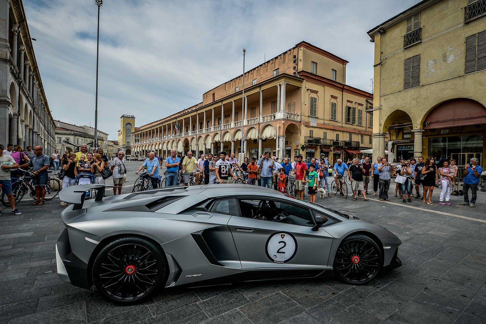 Lamborghinis-Italian-Tour-13