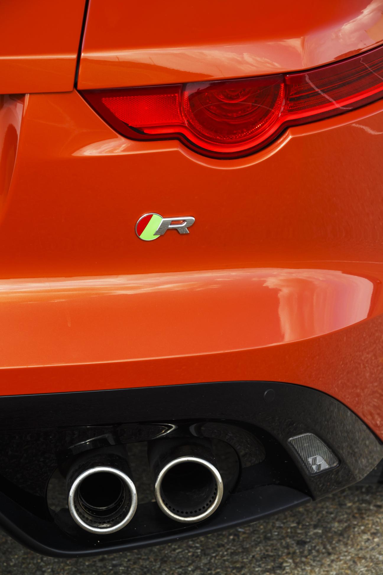 The Angry Cat – Jaguar F-Type R Coupe 2