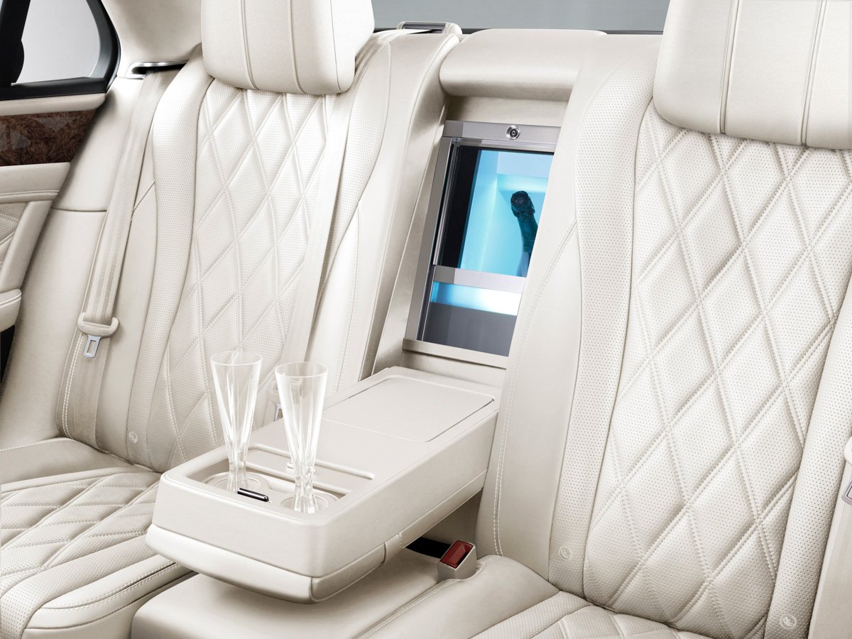 Pure Class – The Bentley Flying Spur W12 3