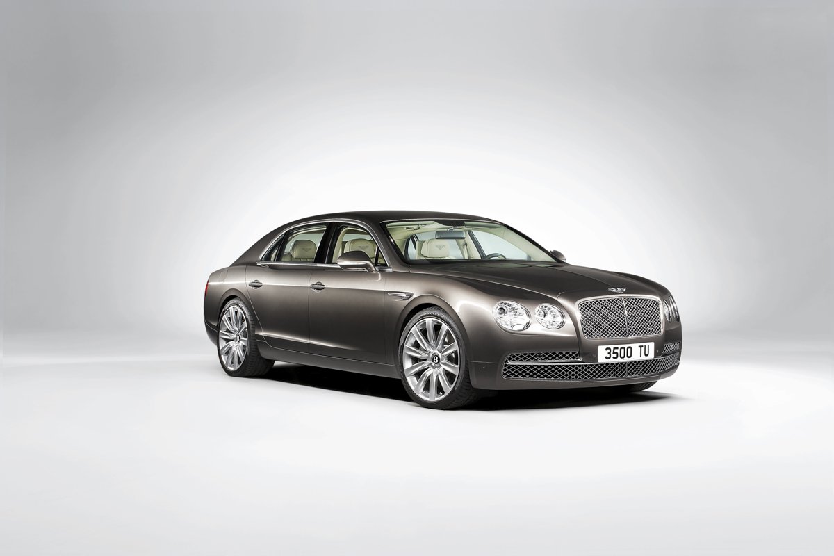 Pure Class – The Bentley Flying Spur W12 1