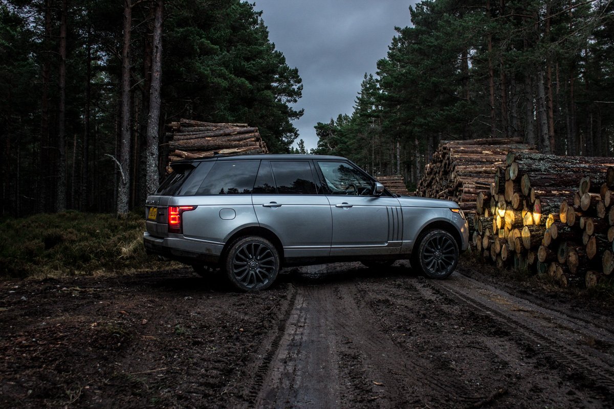 Highland Touring in The Range Rover SVAutobiography 8