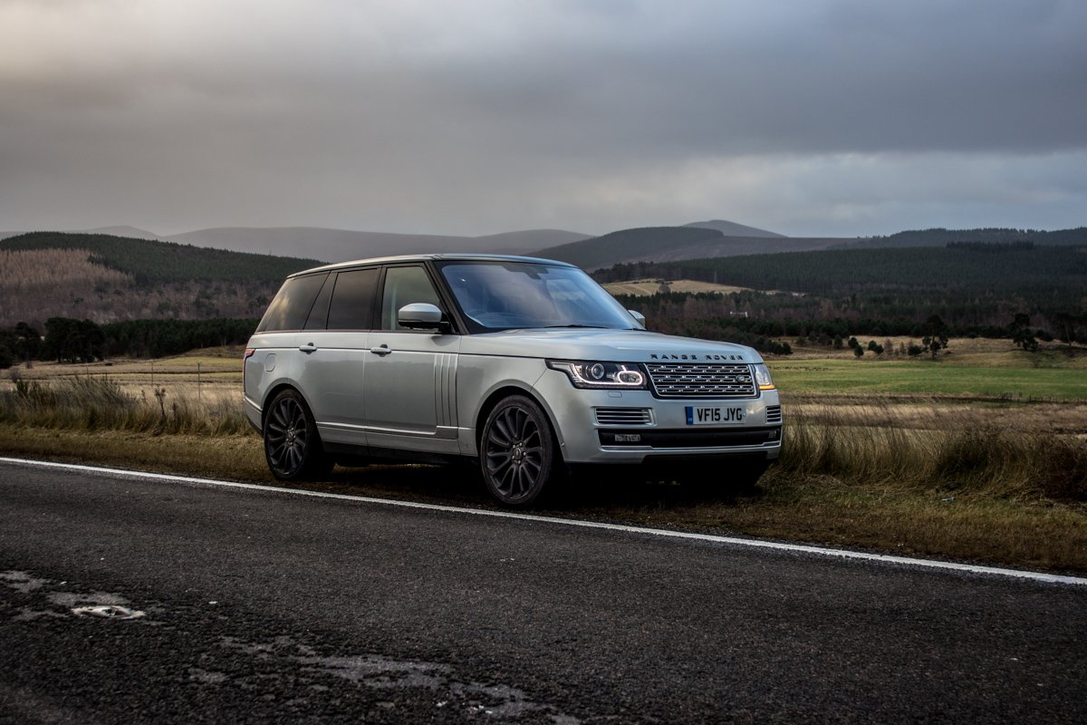 Highland Touring in The Range Rover SVAutobiography 13