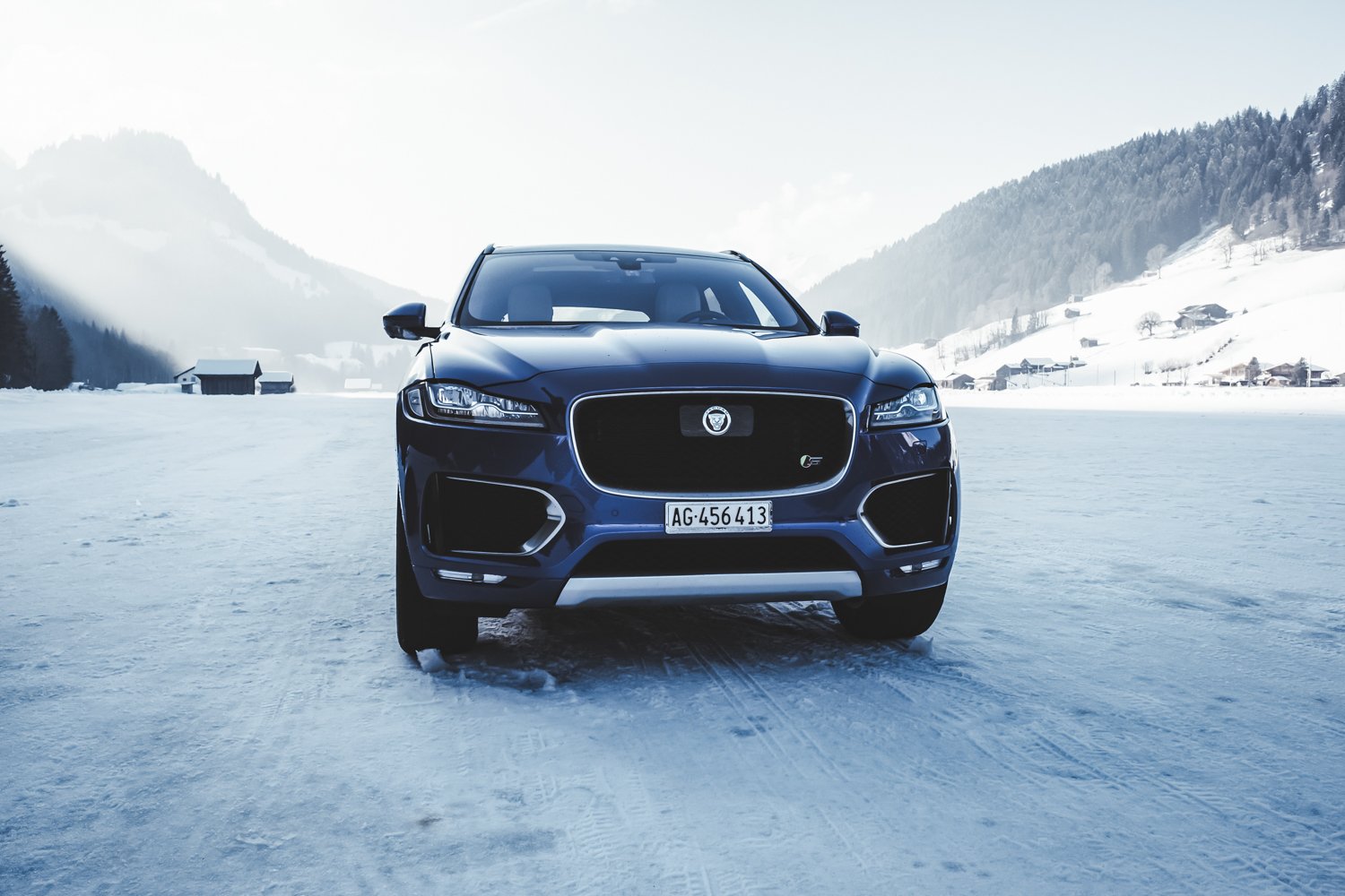 Die Jaguar Land Rover Ice Driving Experience in Gstaad 25