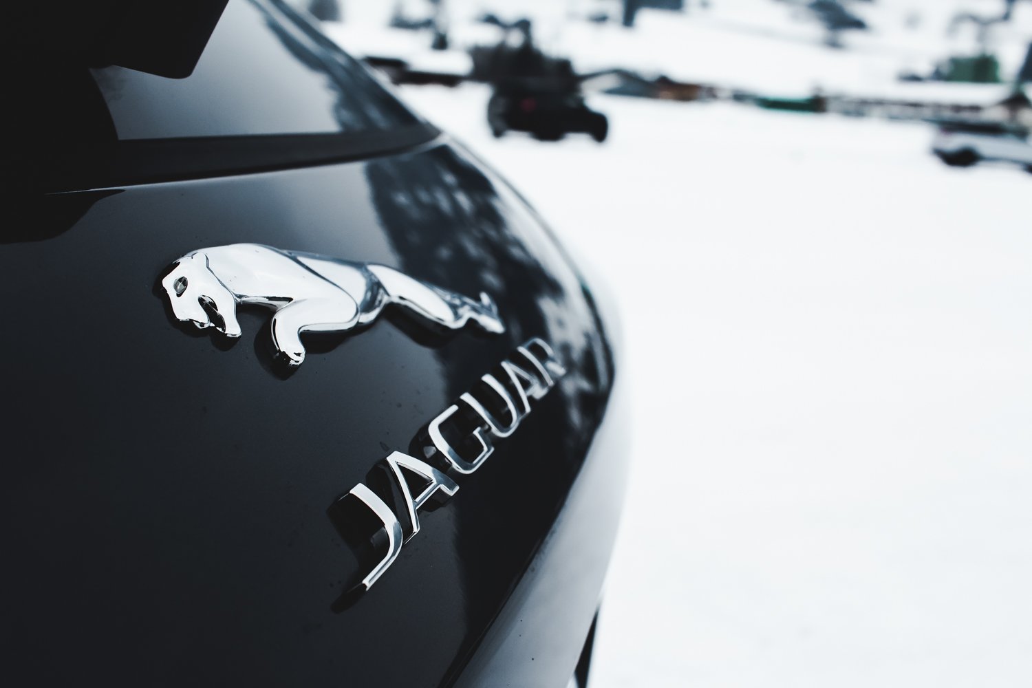 Die Jaguar Land Rover Ice Driving Experience in Gstaad 23