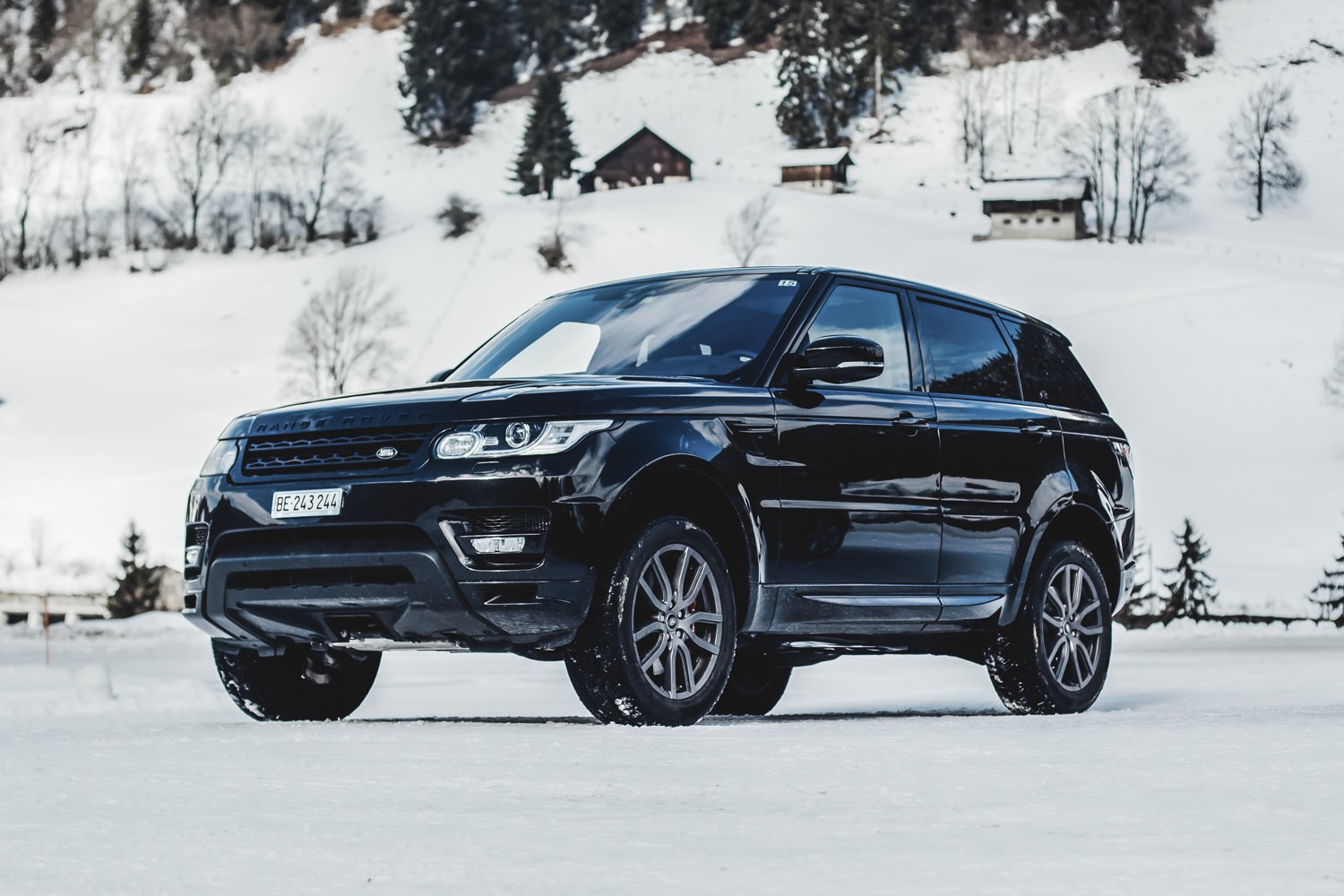 Die Jaguar Land Rover Ice Driving Experience in Gstaad 7