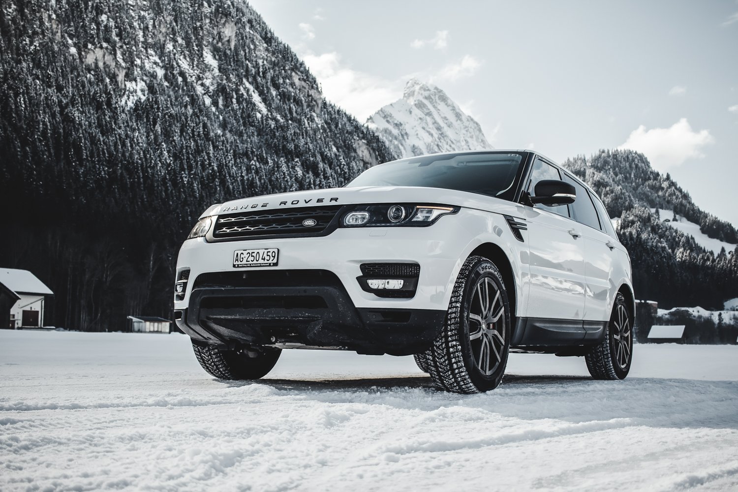 Die Jaguar Land Rover Ice Driving Experience in Gstaad 4