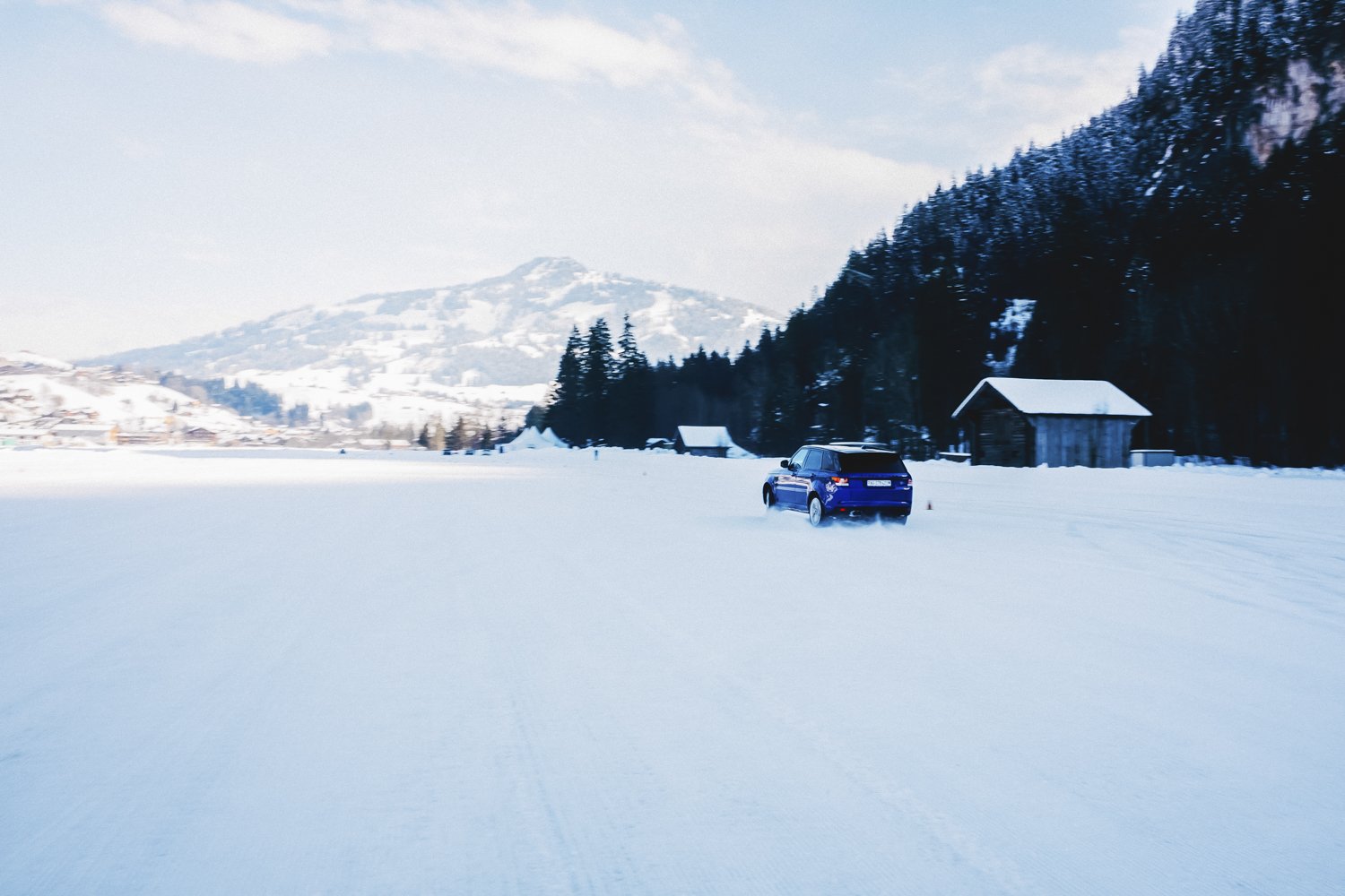 Die Jaguar Land Rover Ice Driving Experience in Gstaad 27