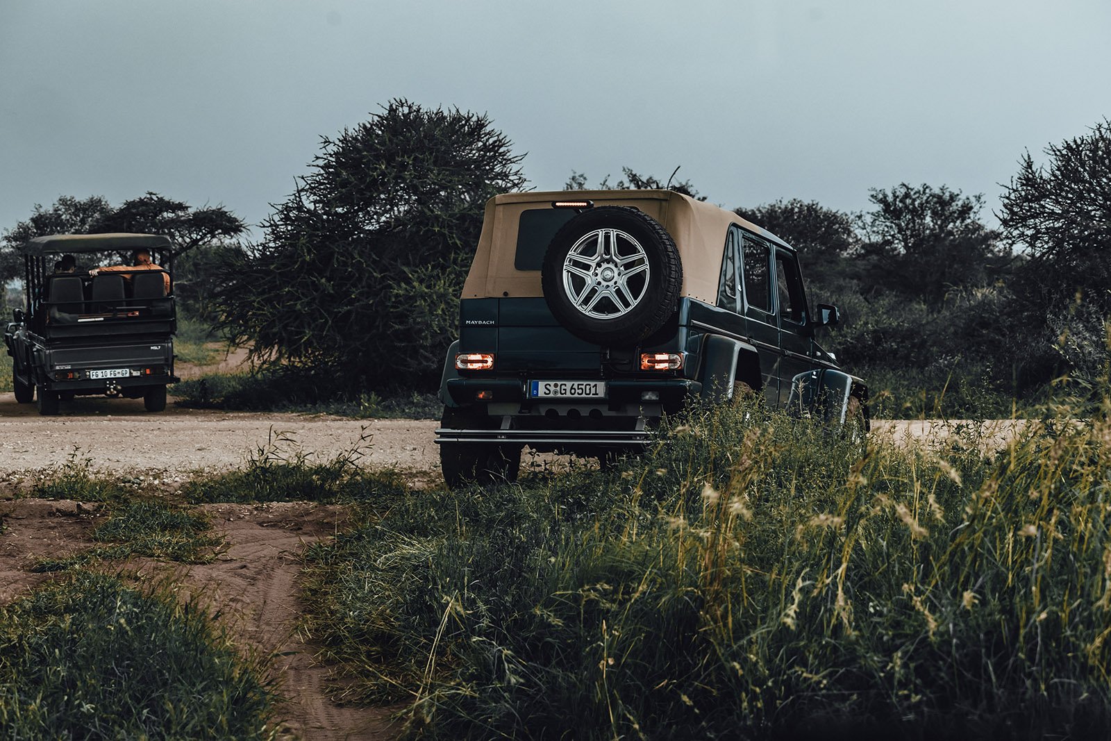 mercedes-maybach-g650-landaulet-11