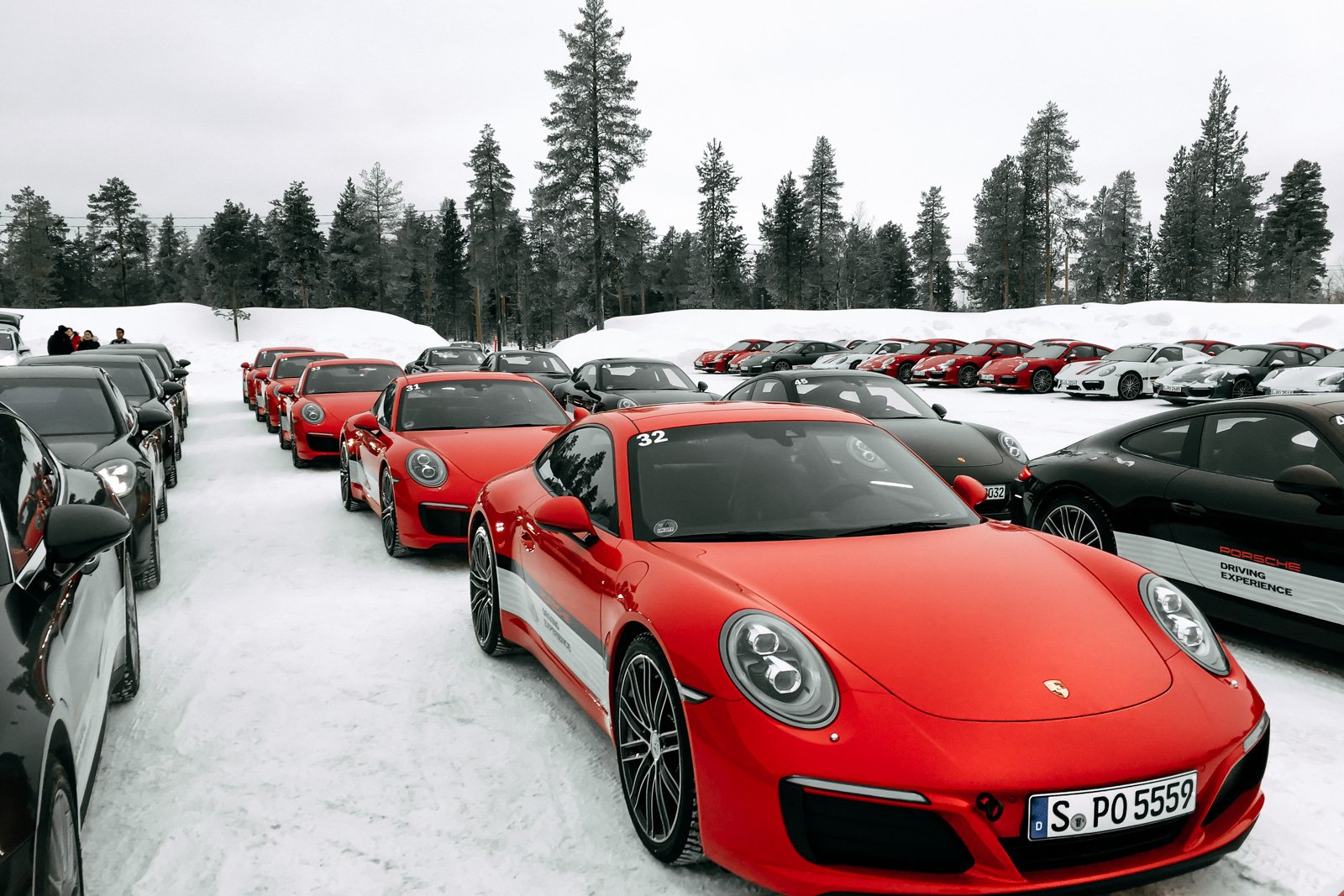 Die Porsche Driving Experience Winter mit Rallye-Legende Walter Röhrl 10